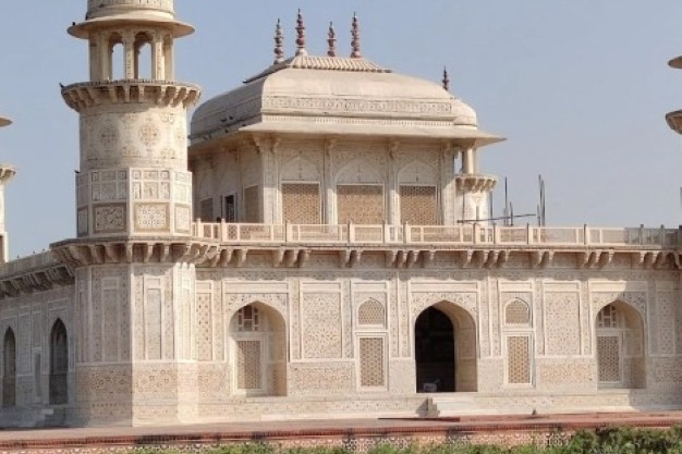 Packers and Movers in Agra